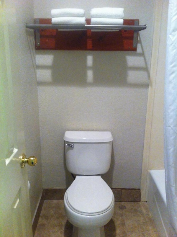 Granada Inn image 35